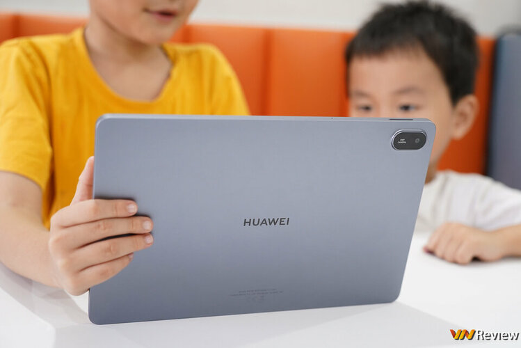 Trải Nghiệm Huawei Matepad Se 11: Máy Tính Bảng Hợp Với Gia Đình, Giá Chỉ Hơn 5 Triệu Đồng Có Màn Hình Lớn 11 Inch, Vỏ Kim Loại Nguyên Khối