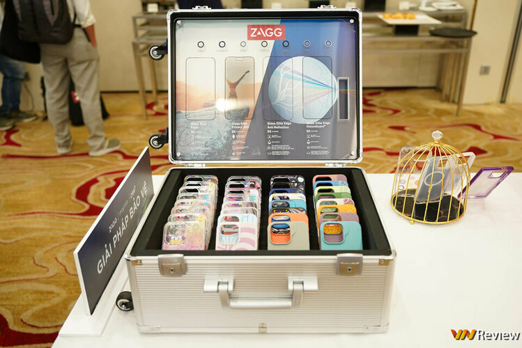 Zagg/Mophie Trình Làng Hệ Sinh Thái Phụ Kiện Ứng Dụng Công Nghệ Và Vật Liệu Graphene Cho Iphone 16 Series Tại Việt Nam, Nhiều Mẫu Mã Độc Đáo